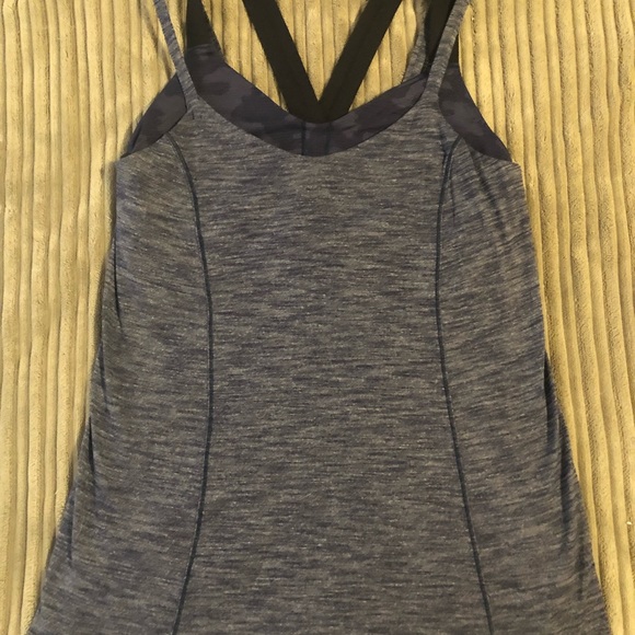 lululemon athletica Tops - Lululemon workout tank with built in bra